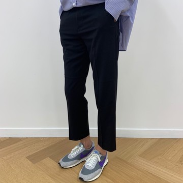 正韓質感中線軟料窄管九分西裝褲 2色 (0603B) YUPPIE 現貨商品