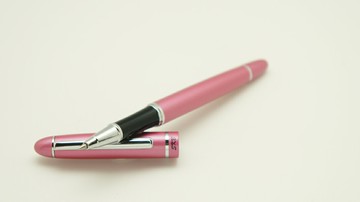 SKB鏡面烤漆鋼珠筆R-2501