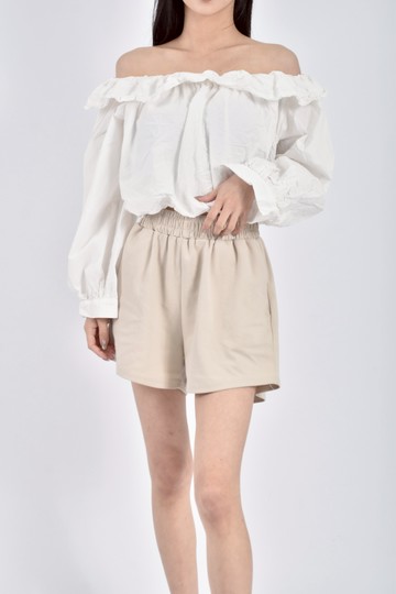 (M) 修身短版質感一字領長袖白色上衣