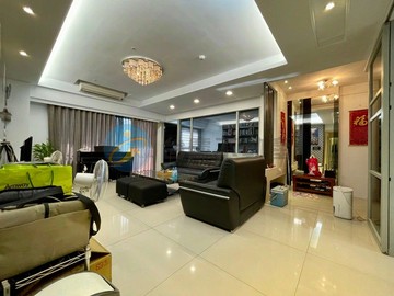 前鎮區｜中山核心捷運之上繁華尊榮四房平車｜高雄市前鎮區中山二路