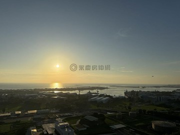 『美術海』高樓層無敵海景3+1房連號雙平車｜高雄市左營區崇實路
