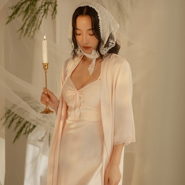 【NuBra 絕世好波｜NuNight】輕裸感緞面小性感睡裙組  成套組