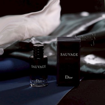 Christian Dior 迪奧 SAUVAGE 曠野之心 男性淡香水 10mL 全新 沾式 隨身香水