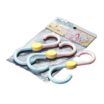 小禮堂 精工SANADA 360度旋轉S型掛勾組《3入.粉綠黃》耐重8kg.掛衣勾.吊勾 4973430-032407