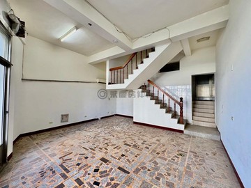 「臨近新光田商圈傳統別墅 生活機能完善投資首選」｜台中市沙鹿區屏西路