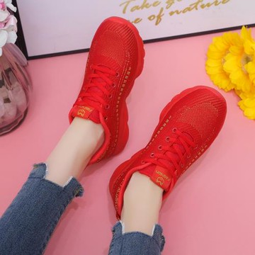 2025年秋季新款本命年紅色鞋子女軟底舒適運動休閑鞋防滑椰子鞋輕