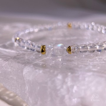 內在的聲音|馬島月光石|馬島月光貔貅|純銀鍍K金|水晶手鍊|A45-S