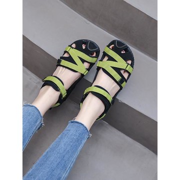 越南大碼戶外包頭涼鞋女款夏季孕婦鞋防滑平底涼鞋夏天運動沙灘鞋