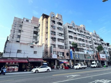 小港二苓/漢民商圈【公園寶座】兩房兩衛華廈｜高雄市小港區漢民路