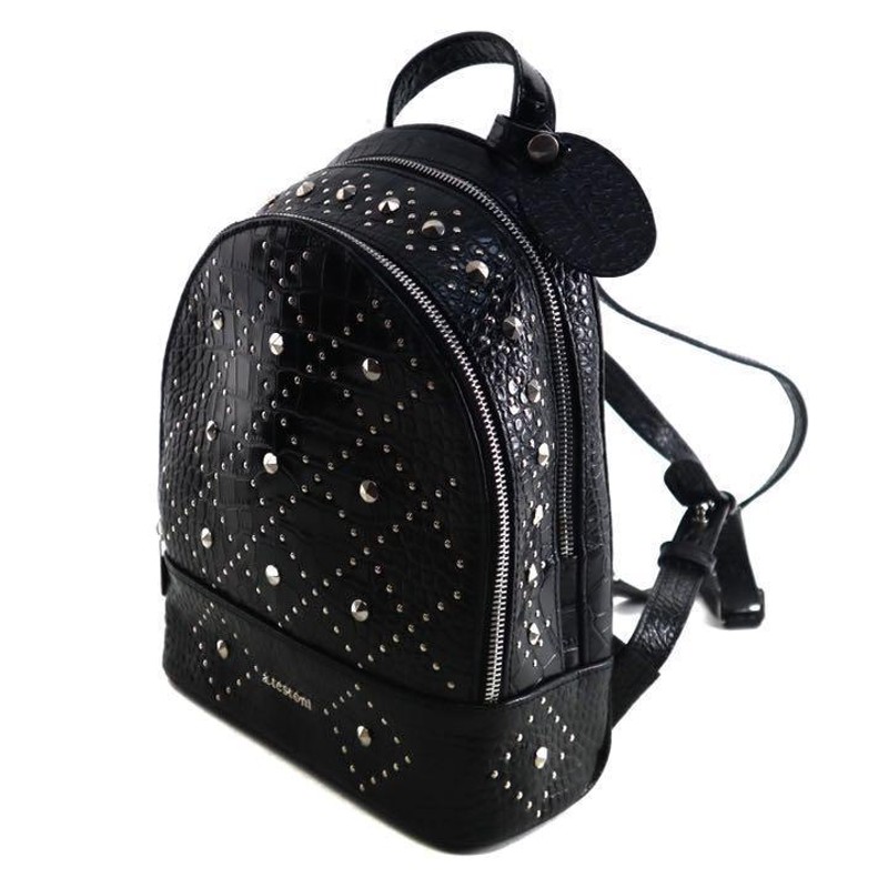 未使用　a.testoni ア テストーニ リュック クロコ レザー 型押し 未使用a.testoni ア テストーニ リュック クロコ レザー 型押し