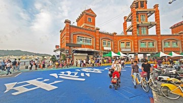 旗津、高科大【屋況好~海景沙灘透天】風車公園｜高雄市旗津區敦和街