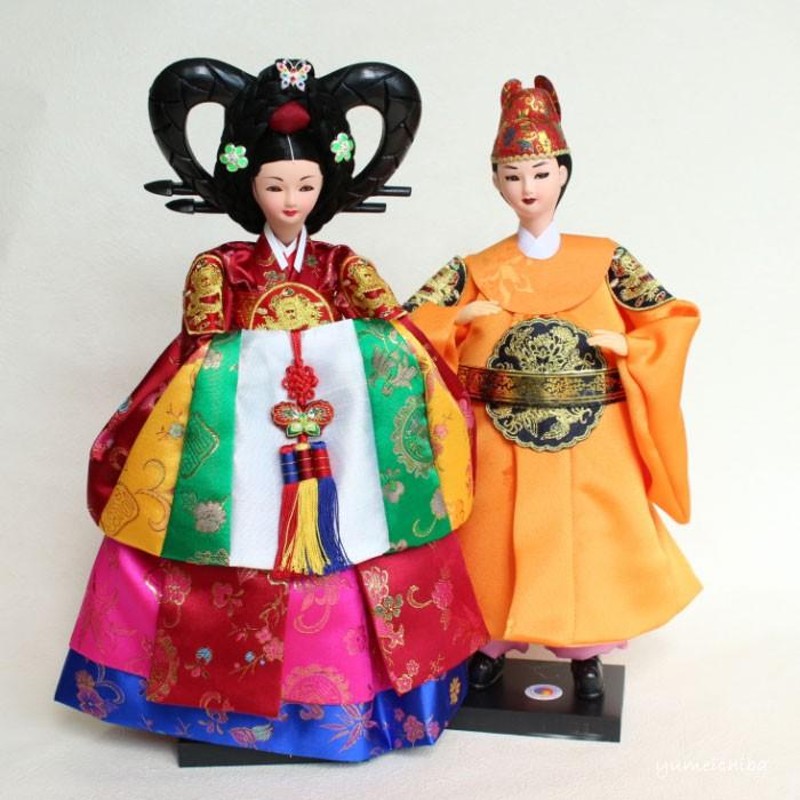 韓国民芸品　韓国人形　伝統的な王冠付き人形セット 韓国人形・王と王妃 韓国伝統衣装の本格韓国ペア人形 | LINE
