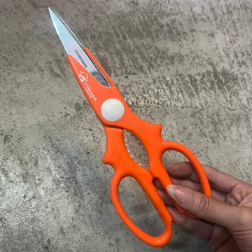 (沐沐屋) kitchen house廚房多功能 不鏽鋼 強力切斷力夥伴剪刀*