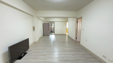 電梯五福學區高師大旁優質華廈｜高雄市苓雅區四維二路