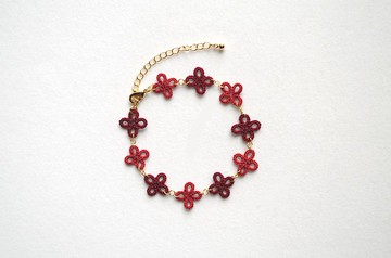 Tatting Lace 小花手鍊・柘榴石
