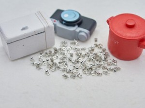 差し込みヒートン(約6.5x2.5mm)約100個 シルバー アクセサリーパーツ 副資材 金属パーツ 手芸材料 デコ用品 手作り雑貨 部品 素材