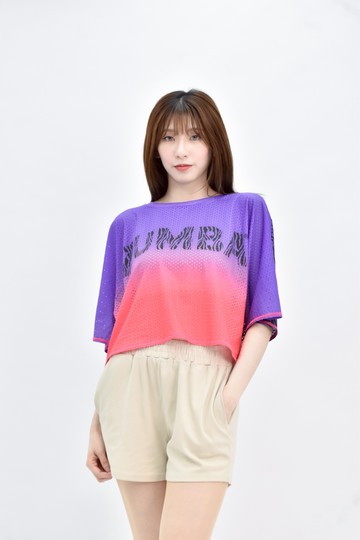 (2XL) zumba wear 紫色洞洞滿版印花短袖上衣