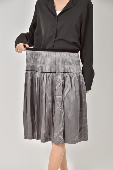 (XL) single noble春夏蠶絲多褶灰色長裙