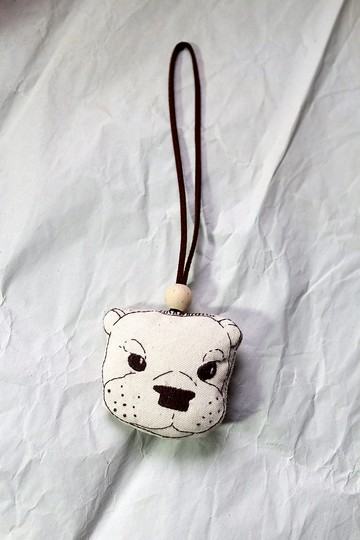 客製化水獺手工刺繡姓名胖胖鋪棉吊飾 生日禮物 學童禮物