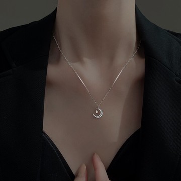 925純銀星月鎖骨鏈女秋冬年新款設計感月亮與六便士吊墜項鏈