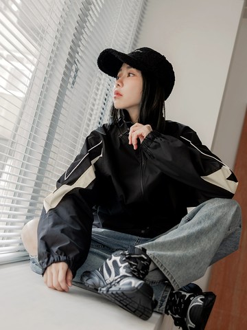 高領拉鍊抽繩造型袖外套