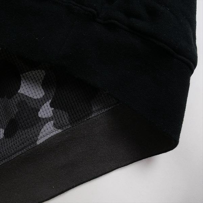 A BATHING APE ア ベイシング エイプ BAPE サル迷彩柄