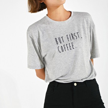 BUT FIRST, COFFEE男女短袖T恤 灰色 咖啡文青設計禮物旅行生活