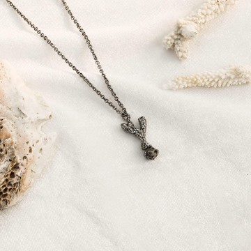 字母吊墜 Y 字母