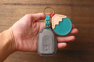 茶皮 TOYOTA 豐田汽車鑰匙套 Yaris RAV4 Camry Altis 客製化