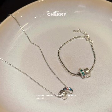 彩色鋯石路路通幸運項鏈手鏈一套輕奢精致氣質鎖骨鏈女生頸鏈配飾