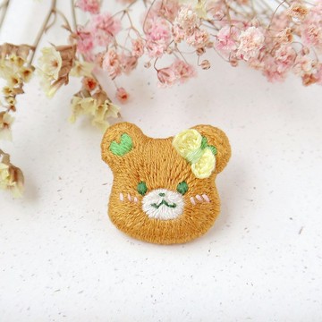 刺繡別針/3月生日熊/春日安全別針