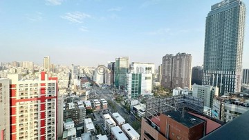 亞灣區|星玥灣次高樓|全新未住二房車位｜高雄市苓雅區三多四路