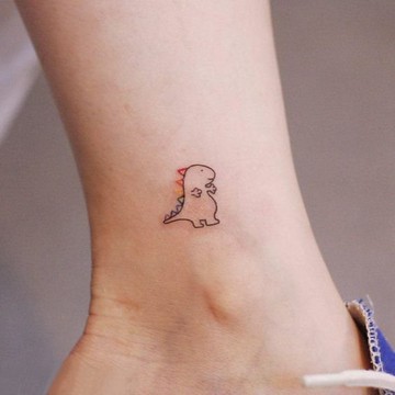 「彩虹恐龍」紋身貼紙 微刺青 IG 小清新 打卡 象徵 抖音 紋身貼 小心機 超美 性感 網紅 文字 草寫 設計款