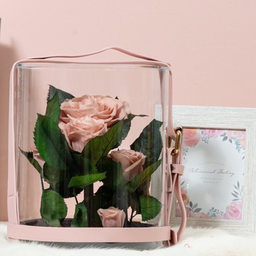 【Flower Plus】 溫柔浪漫 皮革提把永生花禮盒 質感 乾燥花