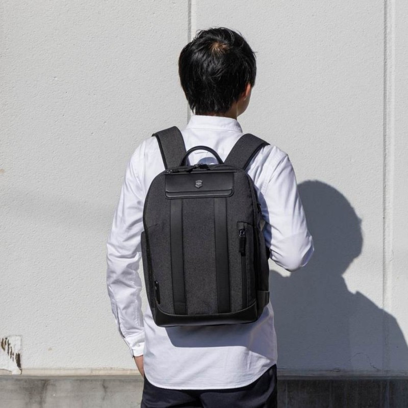 ビクトリノックス リュック VICTORINOX A4 17L アーキテクチャー