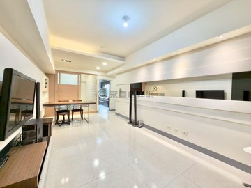 左營高鐵公園景觀雙陽台正3房車位｜高雄市左營區重義路