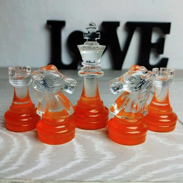 客製化樹脂西洋棋套裝附棋盤 |特大號尺寸 2.75 英吋（7 公分）|環氧樹脂