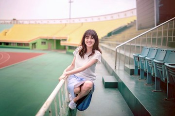 Dire 不對稱雙層上衣