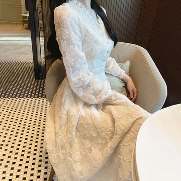 小子新款珠片刺繡重工公主裙女修身顯瘦甜美蕾絲打底連衣裙子潮