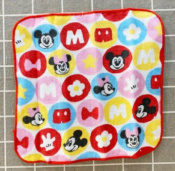 【震撼精品百貨】Micky Mouse 米奇/米妮  迪士尼紗布手帕/方巾-英文#39395 震撼日式精品百貨