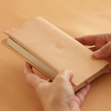 文庫本書套 A 類型 LF-006 可對應 600 頁 植鞣革 牛革 皮革 文庫本封套