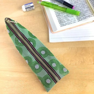 【奇異果】榻榻米邊緣 三角錐筆袋 綠色 可愛 水果