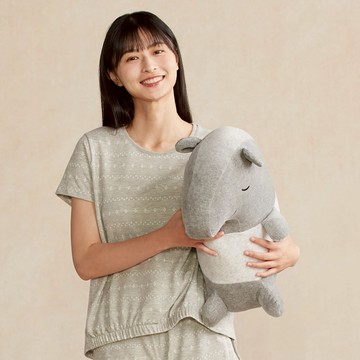 【YVONNE以旺傢飾】馬來貘側姿靠枕-迷霧灰