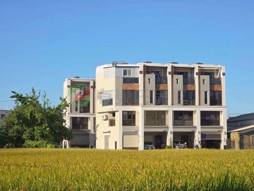 神岡輕屋齡開闊視野別墅~環境安靜優美｜台中市神岡區大富路