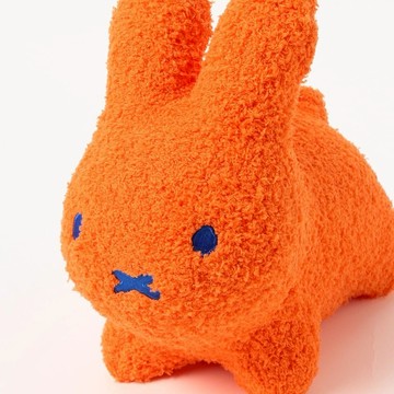 【預購】iSNEAKERS｜BEAMS【別注】ides × MEDICOM TOY / Bruna Bonbon 毛絨米菲兔 橙色