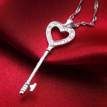 925純銀項鍊 鑲鑽吊墜-精緻小巧鑰匙造型母親節情人節生日禮物女飾品73dk22【獨家進口】【米蘭精品】