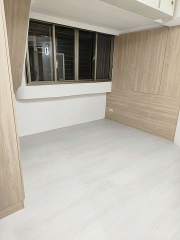 雙捷運全新裝潢景觀套房｜台北市中山區林森北路