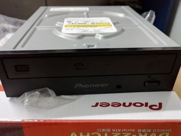（爆款熱賣）（國際精品）【免運】先鋒燒錄機DVR-221CHV DVD燒錄機 串口SATA  正品行貨 全國聯保