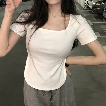短袖上衣 短袖t恤 女裝 顯瘦上衣 衣服 短版 大u領 女上衣 修身 女裝 衣服 素t 韓版t 夏季女裝t恤【台灣現貨】 治裝激推