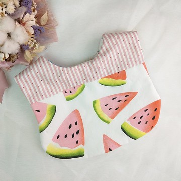 大西瓜-2色可選。圍兜 (可繡名字)